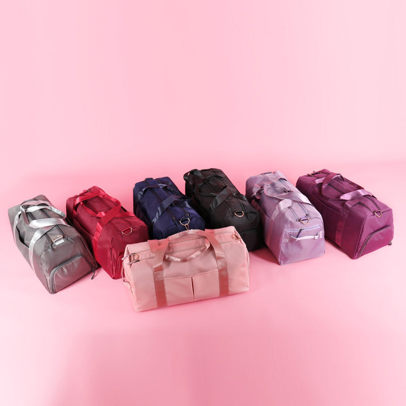 Waterproof Fitness Duffel Bag - Versatile Weekender and Gym Shoulder Bag for Men and Women