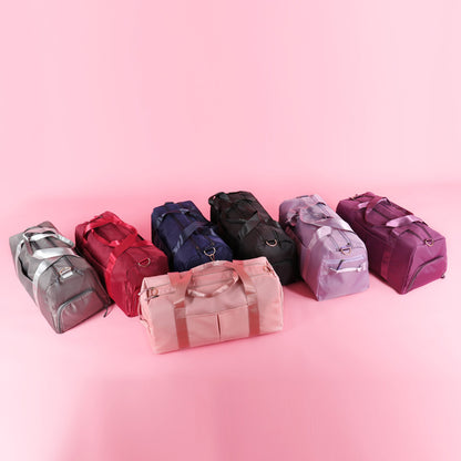 Waterproof Fitness Duffel Bag - Versatile Weekender and Gym Shoulder Bag for Men and Women